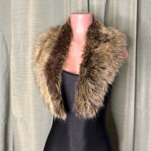 Faux Fur Collar Scarf - Brown